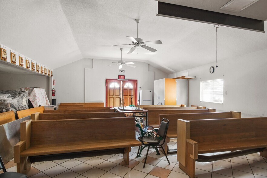 More Photos Of 329 S Stockton Ave, Ripon Religious Facility For Sale
