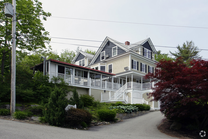 Primary Photo Of 14 Village Square Ln, Ogunquit Hotel For Sale