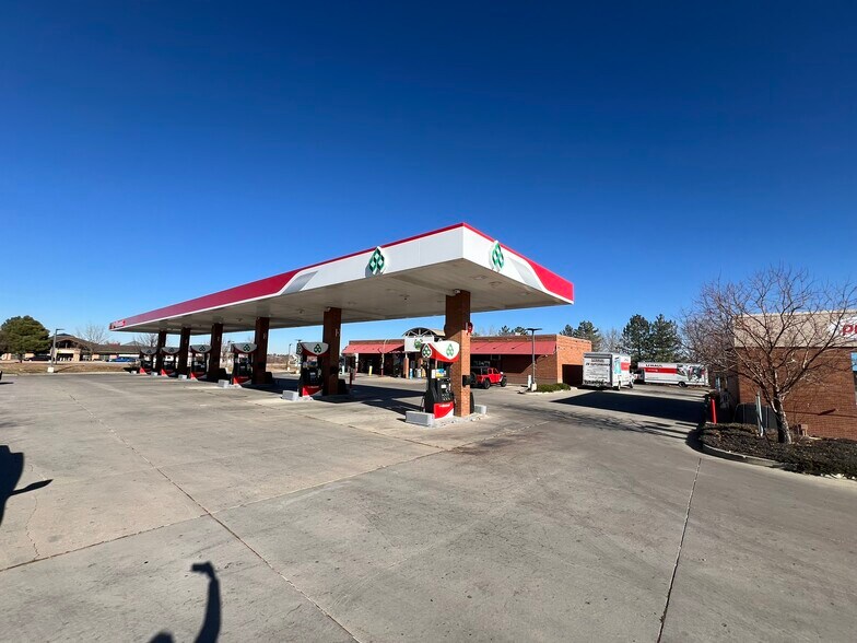 More Photos Of 290 N US Highway 287, Lafayette Service Station For Sale