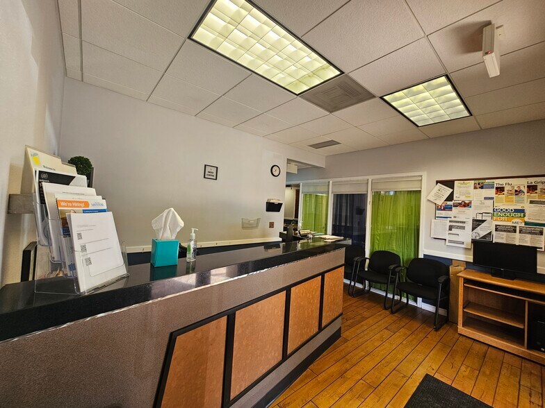 More Photos Of 5997 E Grant Rd, Tucson Medical For Lease