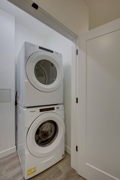 More Photos Of 1775 S Pearl St, Denver Apartments For Sale