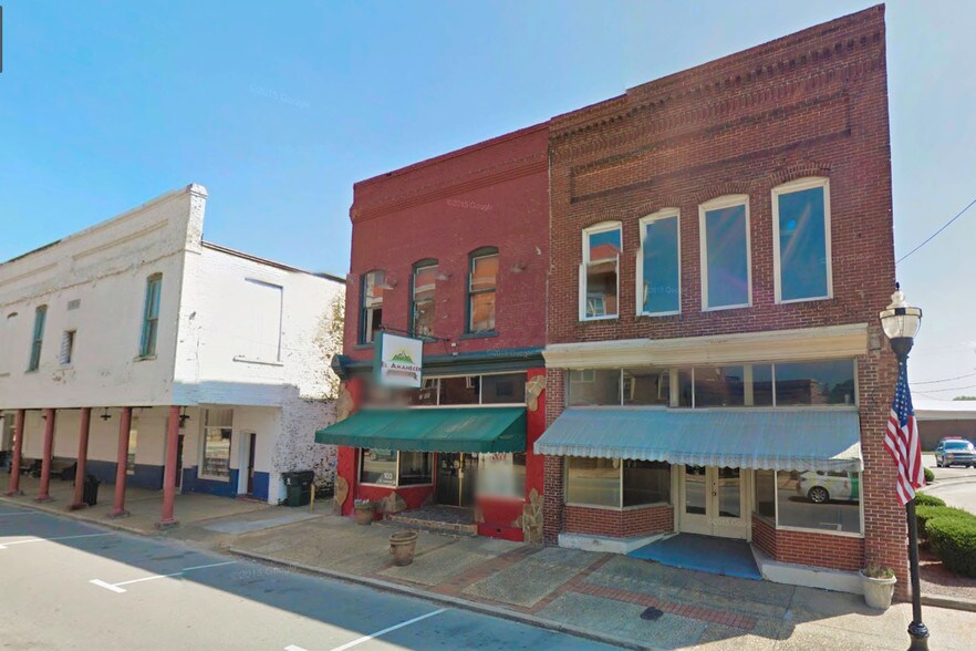 More Photos Of 103 W Anderson St, Selma Restaurant For Sale