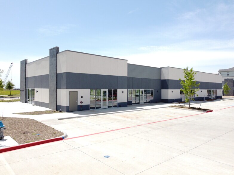 More Photos Of 8617 Sunset Blvd, Rowlett Storefront Retail Office For Sale