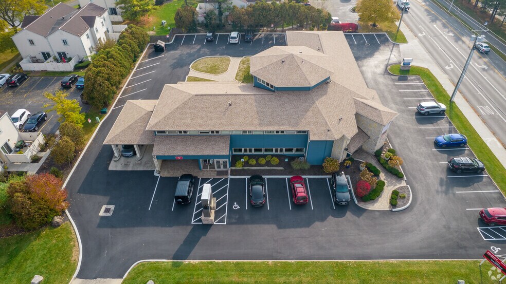 More Photos Of 2121 Bethel Rd, Columbus Office For Lease