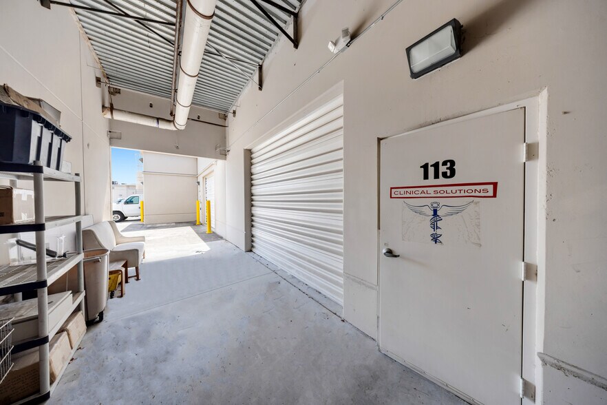More Photos Of 2860 W State Road 84, Fort Lauderdale Office For Sale