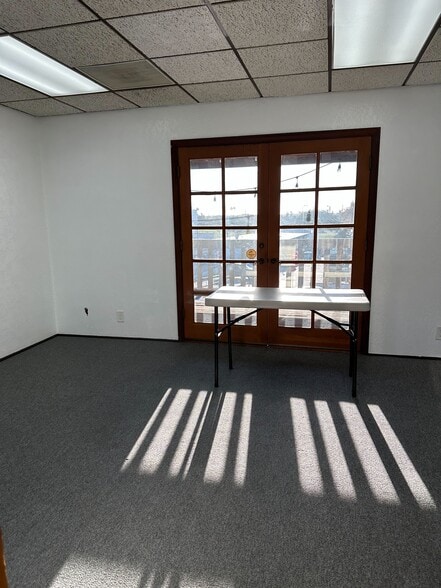 More Photos Of 110 Civic Center Dr, Vista Office For Sale