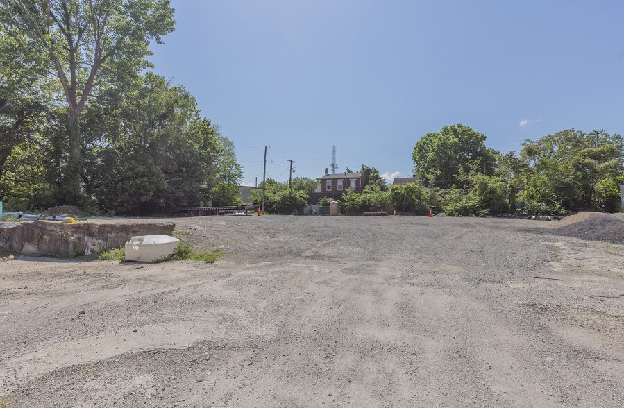 More Photos Of 247 Adams St, Louisville Land For Sale