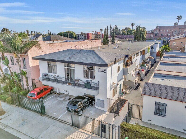 More Photos Of 1045 N Ardmore Ave, Los Angeles Apartments For Sale