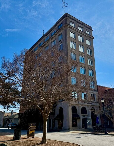 More Photos Of 327 Main St, Greenwood Office For Sale