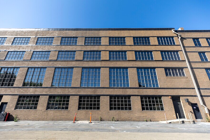 More Photos Of 1800 3rd St, Sacramento Loft Creative Space For Lease