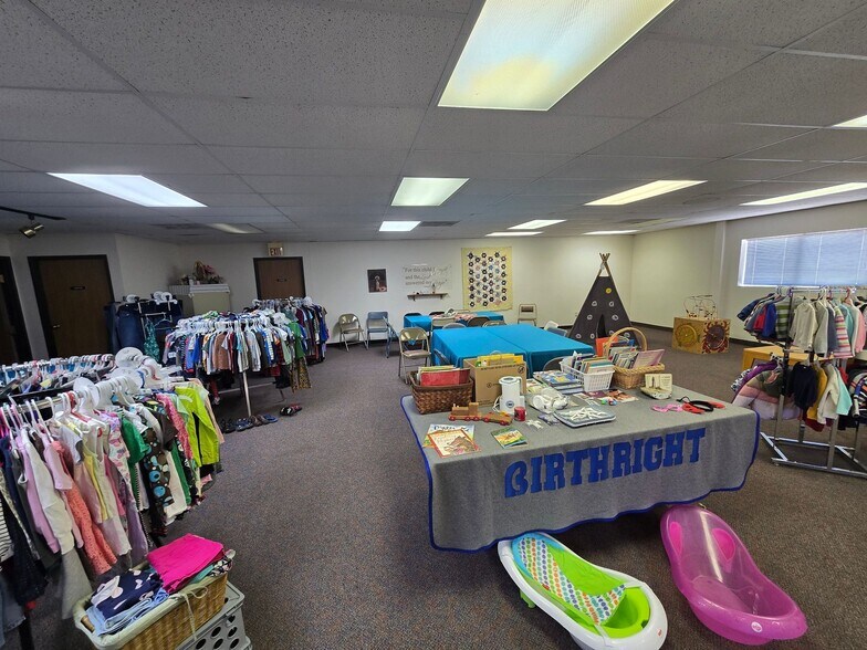 More Photos Of 314 S Henry St, Pierre Office For Sale