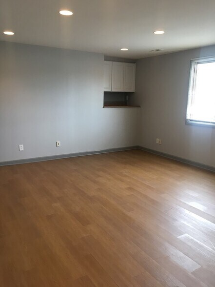 More Photos Of 1271 Harlem Rd, Buffalo Office For Lease