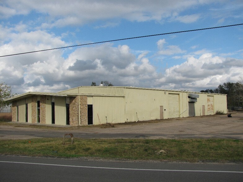 More Photos Of 3221 S Main St, Pearland Freestanding For Sale