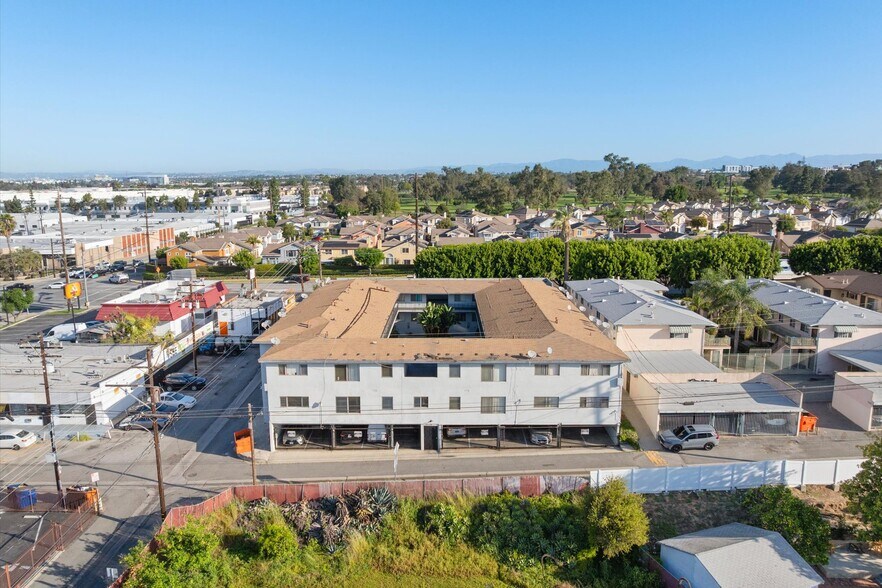 More Photos Of 2134 W El Segundo Blvd, Gardena Apartments For Sale