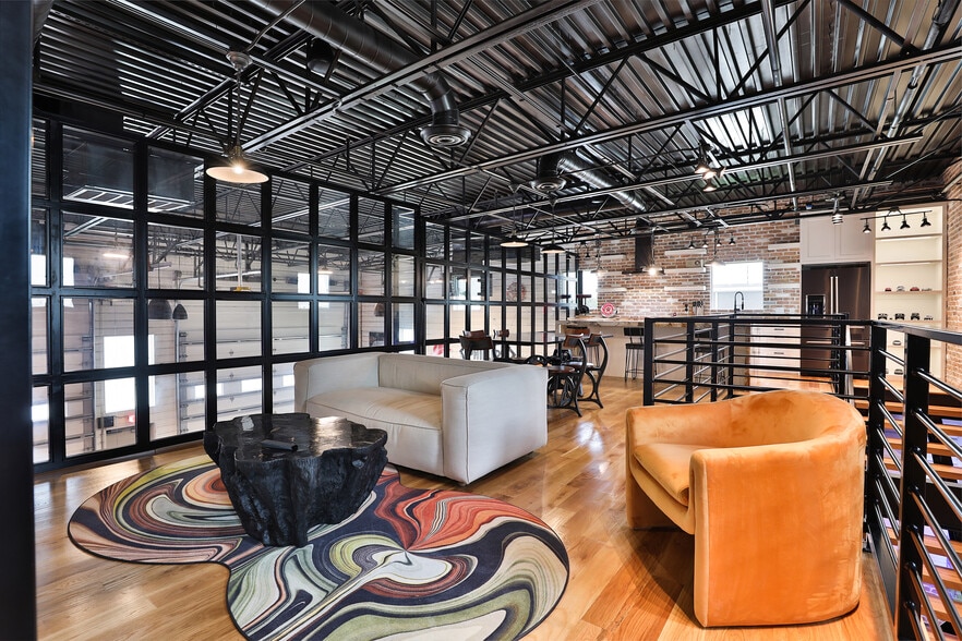 More Photos Of 1435 FM 1463 Rd, Katy Showroom For Sale