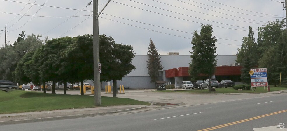 More Photos Of 402 Mulock Dr, Newmarket Manufacturing For Lease