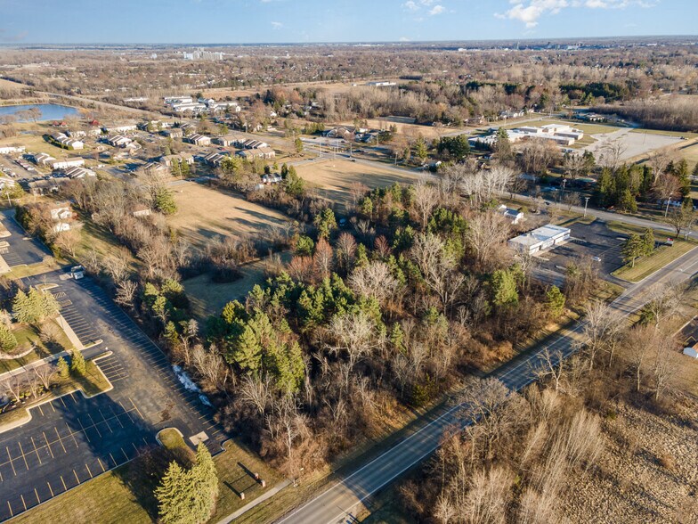 More Photos Of 4000 Fashion Square Blvd, Saginaw Land For Sale