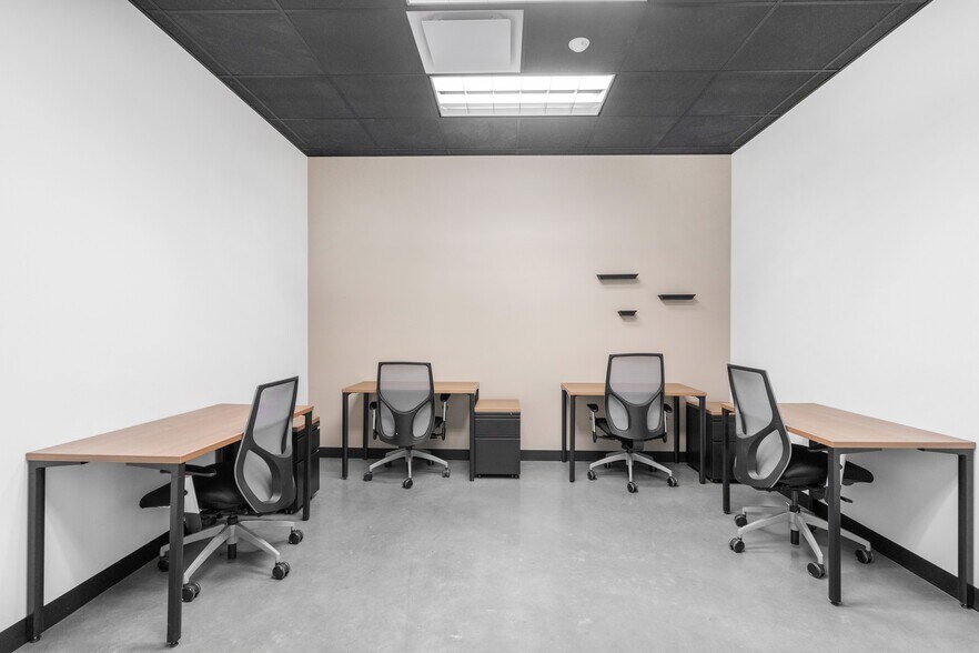 More Photos Of 8951 Cypress Waters Blvd, Coppell Coworking Space