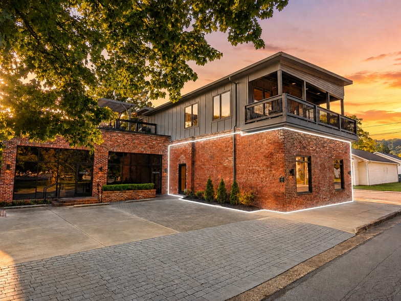 Primary Photo Of 413 Spears Ave, Chattanooga Loft Creative Space For Lease