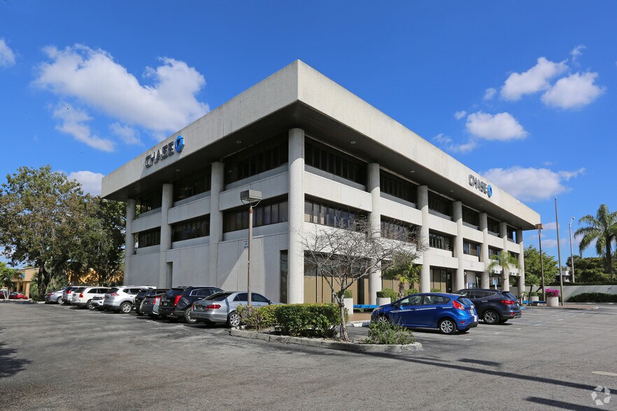 More Photos Of 13701 SW 88th St, Miami Office For Lease
