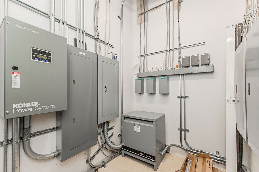 More Photos Of 81 Corbett Way, Eatontown Office For Lease