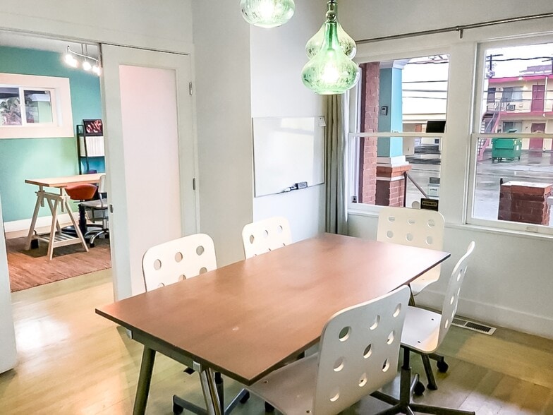 More Photos Of 12 W Taylor St, Reno General Retail For Sale