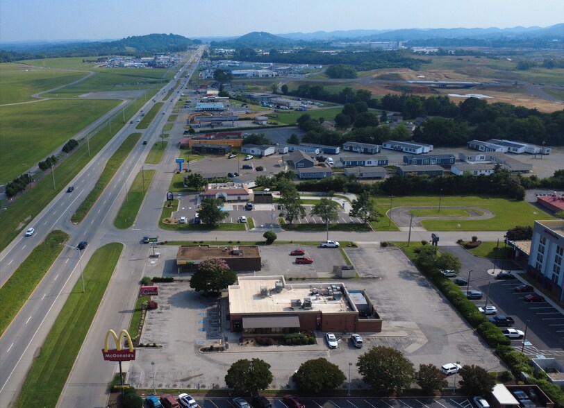 More Photos Of 2580 Alcoa Hwy, Alcoa Fast Food For Sale