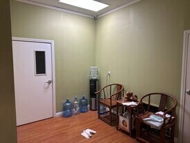 More Photos Of 114-116 E Live Oak Ave, Arcadia Storefront For Lease