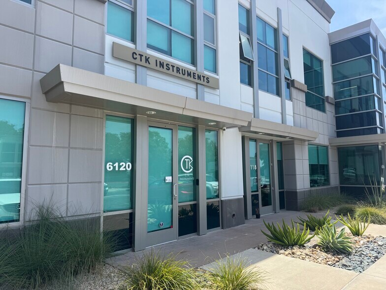 More Photos Of 6118-6120 Innovation Way, Carlsbad Research And Development For Lease