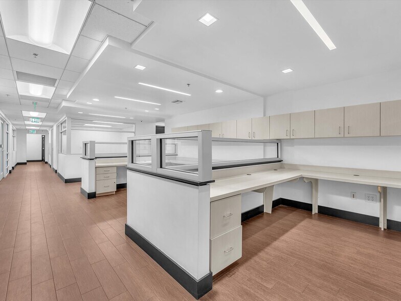 More Photos Of 2797 NW 105th Ave, Miami Warehouse For Lease