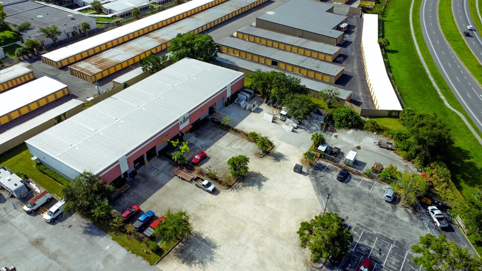 More Photos Of 4100 Silver Star Rd, Orlando Unknown For Lease