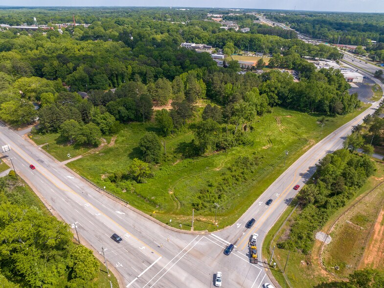 More Photos Of 409 W Georgia Rd, Simpsonville General Retail For Lease