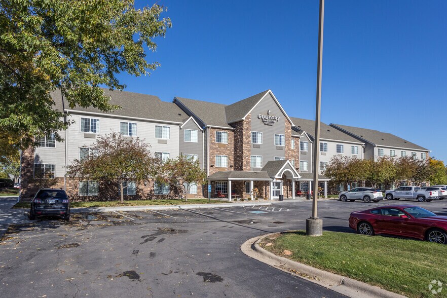 Primary Photo Of 2210 Abbott Dr, Carter Lake Hotel For Sale