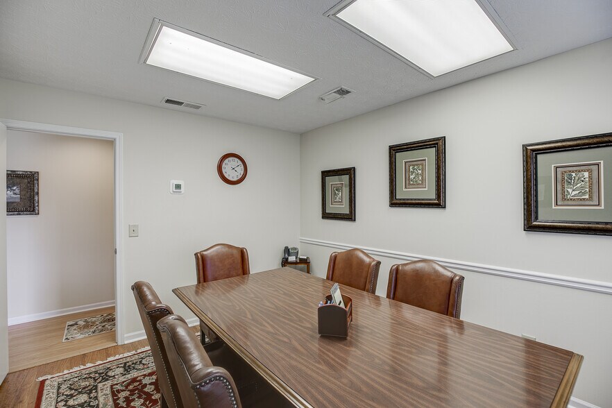 More Photos Of 3274 Stone Mountain Hwy, Snellville Office For Sale