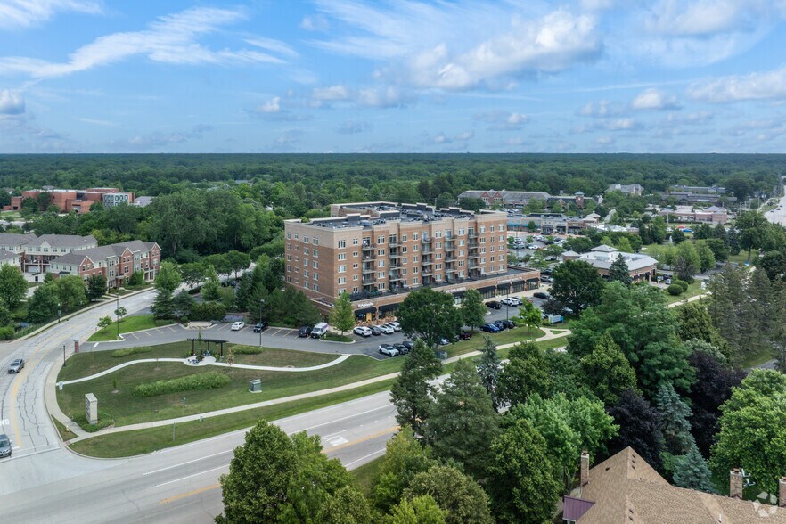 More Photos Of 1255 Town Center Rd, Vernon Hills Apartments For Lease