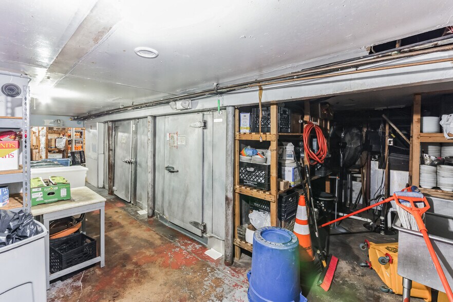 More Photos Of 3903-3905 Bergenline Ave, Union City Storefront Retail Residential For Sale