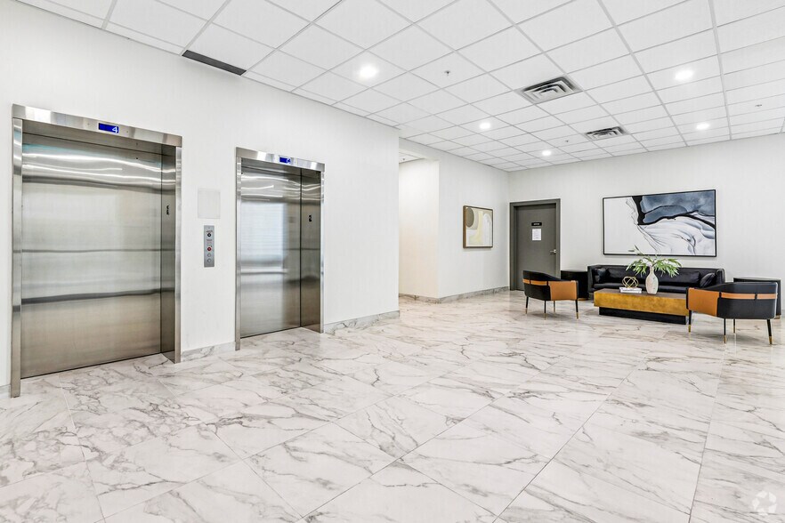 More Photos Of 600 Sunningdale Rd E, London Apartments For Sale