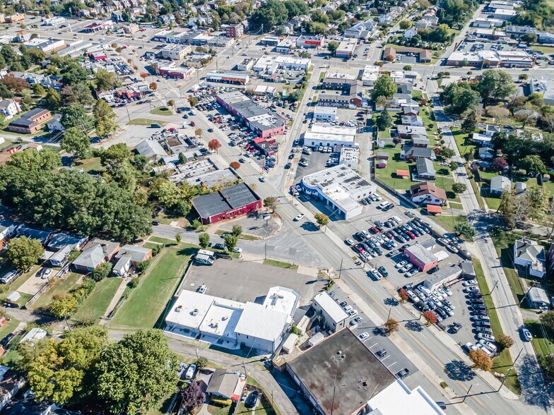 More Photos Of 2400-2406 Northumberland Ave, Richmond Unknown For Sale