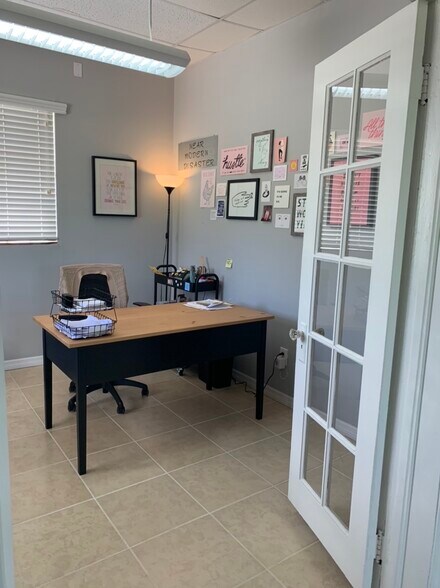 More Photos Of 1018 Alamo St, Jacksonville Loft Creative Space For Lease