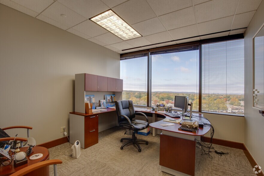 More Photos Of 2431 E 61st St, Tulsa Office For Lease