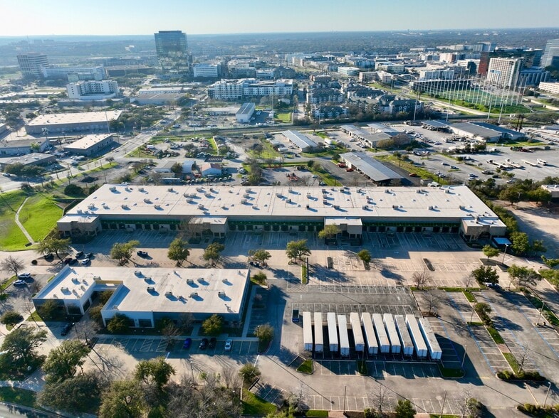 More Photos Of 2214 Braker Ln, Austin Distribution For Lease