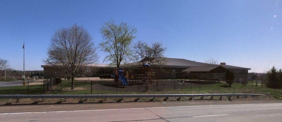 More Photos Of 2000 Clairton Rd, West Mifflin Office For Lease