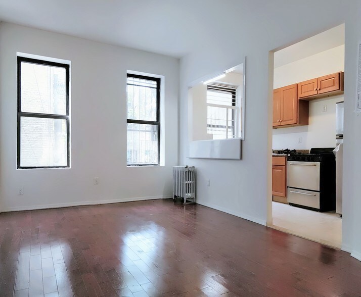 More Photos Of 240 E 9th St, New York Apartments For Sale