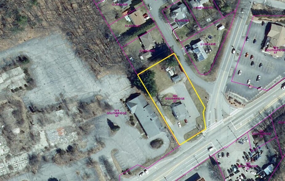 More Photos Of 606 Southbridge St, Auburn General Retail For Sale