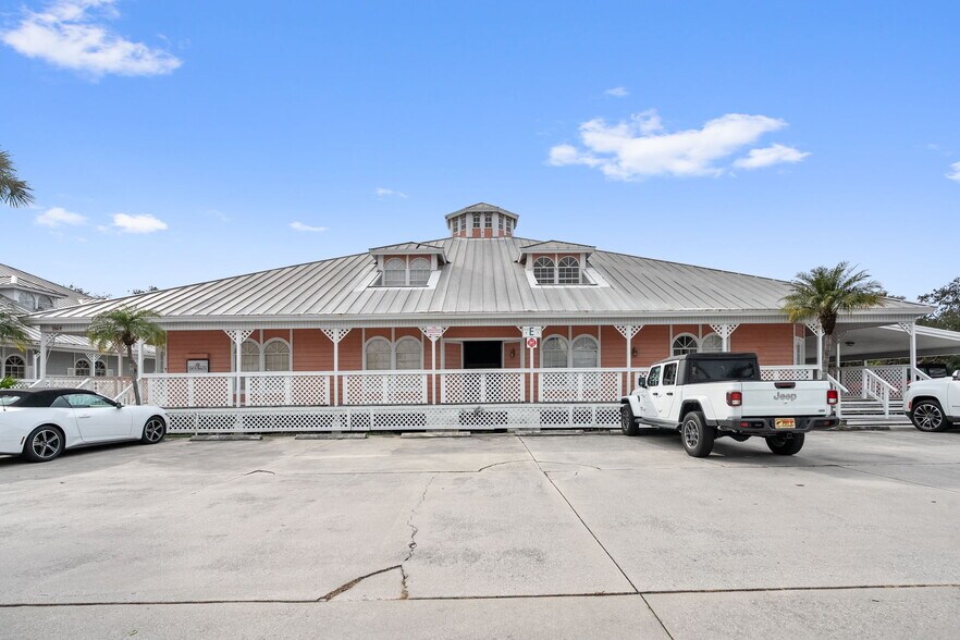 More Photos Of , Fort Myers Office For Sale