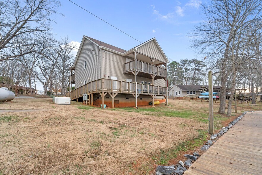 More Photos Of 6692 Valwood Rd, Conover Specialty For Sale