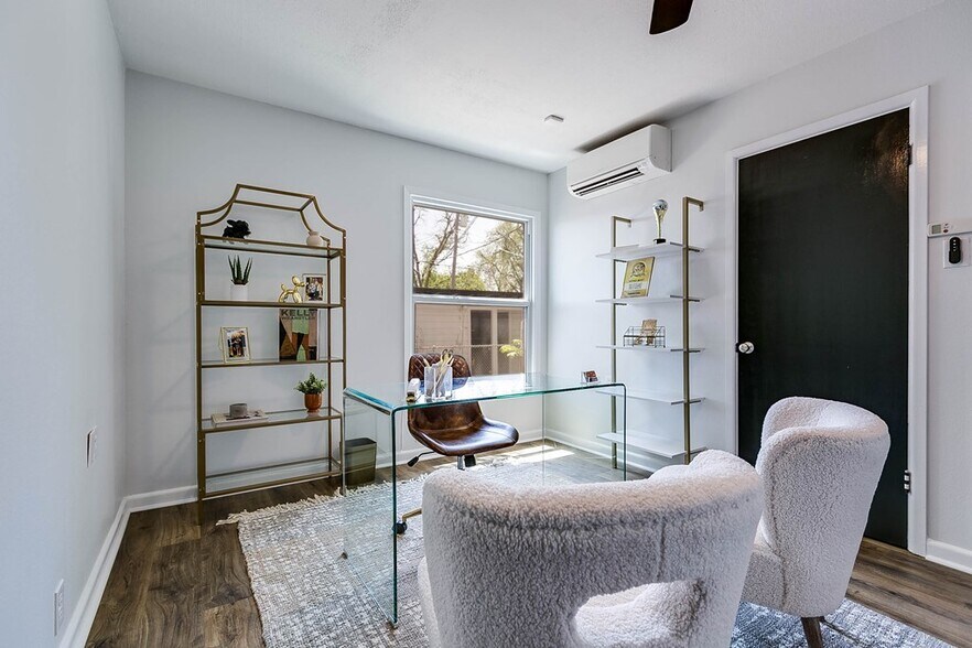 More Photos Of 2307 W Harris Ave, San Angelo Office Residential For Sale