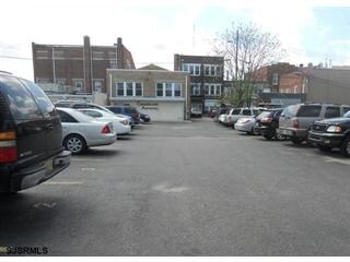 More Photos Of 614 E Landis Ave, Vineland Office For Lease