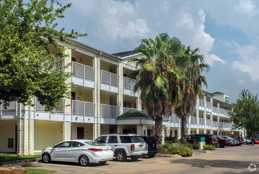 More Photos Of 5959 Guhn Rd, Houston Hotel For Sale