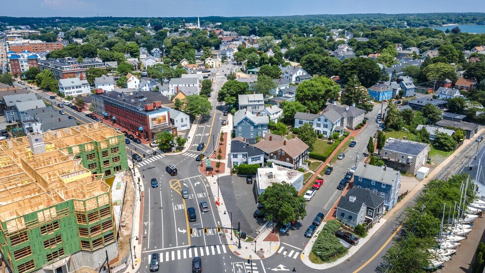 More Photos Of 25 Cabot St, Beverly General Retail For Sale